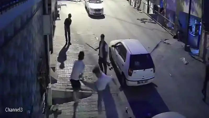 Başakşehir’de Taşlı Sopalı Kavga: Olayın Perde Arkası ve Gözaltına Alınanlar
