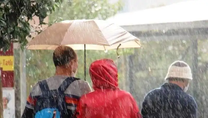 Aydın İçin Meteoroloji'den Sağanak Yağış Uyarısı: Hazırlığınızı Yapın!