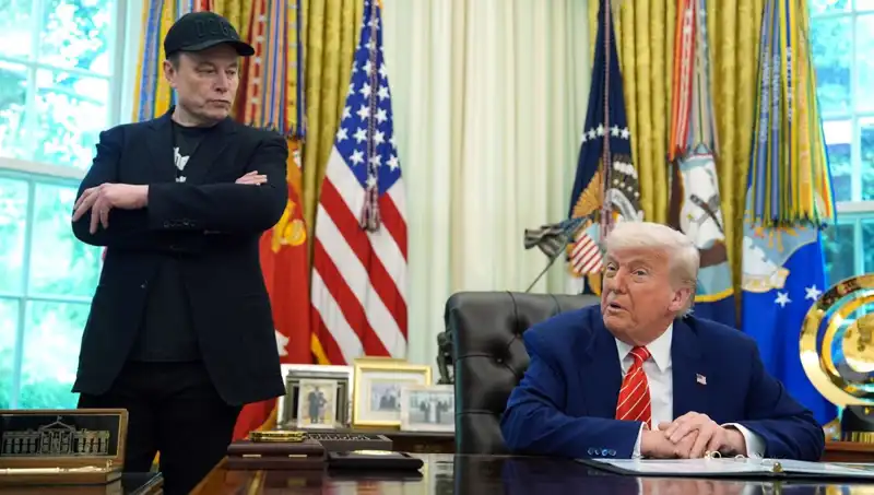 Cumhuriyetçi Seçmenler Trump'a Rağmen Musk’ın Partisiyle Yola Çıkıyor!