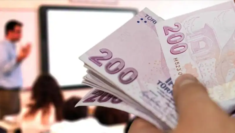 2025 Öğretmen ve Uzman Öğretmen Maaşları: Yeni Düzenlemelerle İlgili Tüm Detaylar