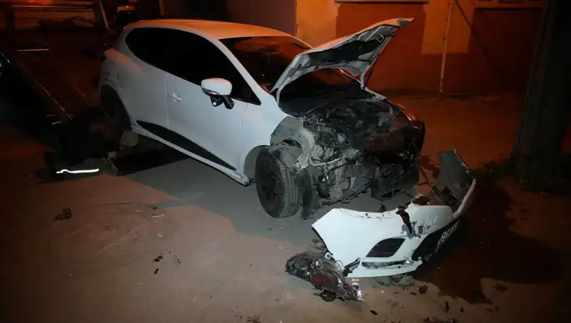 Alkollü Sürücünün Yol Çilesi: 5 Araca Çarpıp Korku Oluşturdu