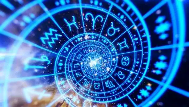 22 Mayıs 2025 Günlük Burç Yorumları: Neler Bekliyor?