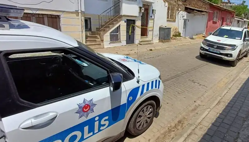 Evden Gelen Gizemli Kokular, Üç Gün Sonra Ölü Bireyi Ortaya Çıkardı