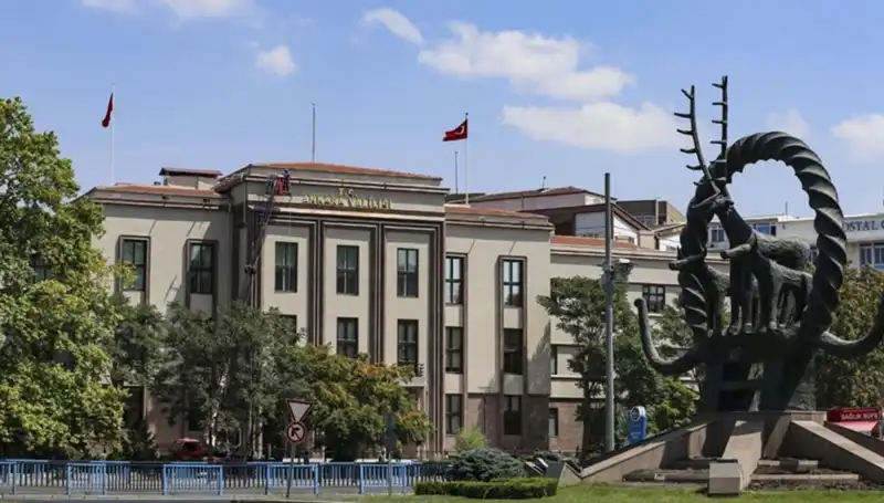 Ankara Valiliği'nden Çalışma Saatlerine Dair Önemli Açıklama!