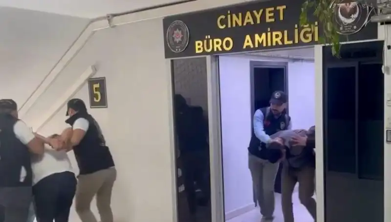 Silahlı Saldırıda Suç Örgütü Olabileceği İddiası: 9 Kişi Tutuklandı
