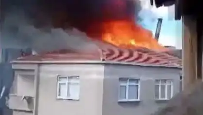 Bağcılar’da Beş Katlı Bina Alev Alev Yandı: Olay Anı Kameralarda