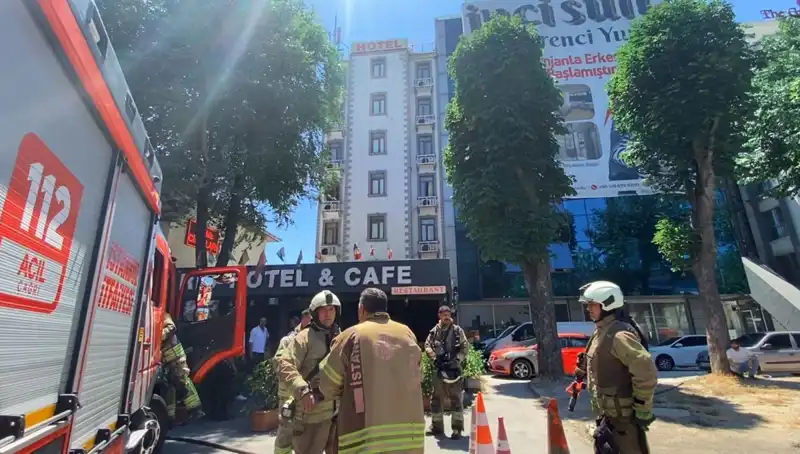 Fatih'te Otel Yemekhanesinde Büyük Yangın: Olay Anı ve Sonrası