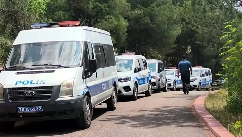 Karabük'te Gizemli Şüpheli Ölüm: Ağaca Asılı Ceset İhbarı