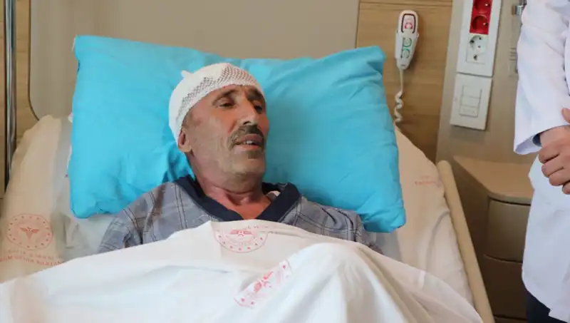 Şiddetli Baş Ağrısı Şokuyla Hastaneye Giden Genç, Beyin Kanaması Geçirdi