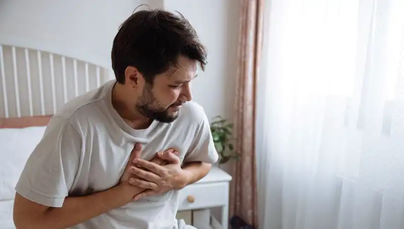 Sabahları Dikkat Çeken Belirti Kalp Hastalığının Habercisi Mi?