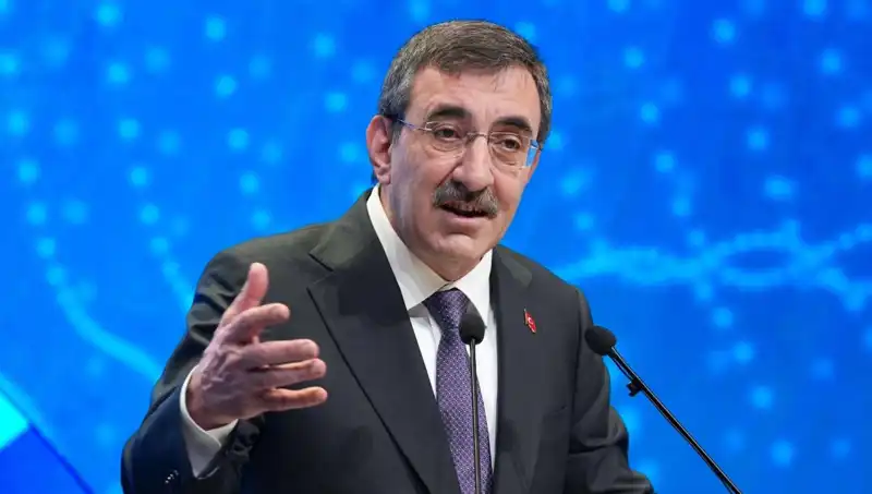 Cevdet Yılmaz, CHP Kurultay Davası İçin İki Alternatif Sunuyor