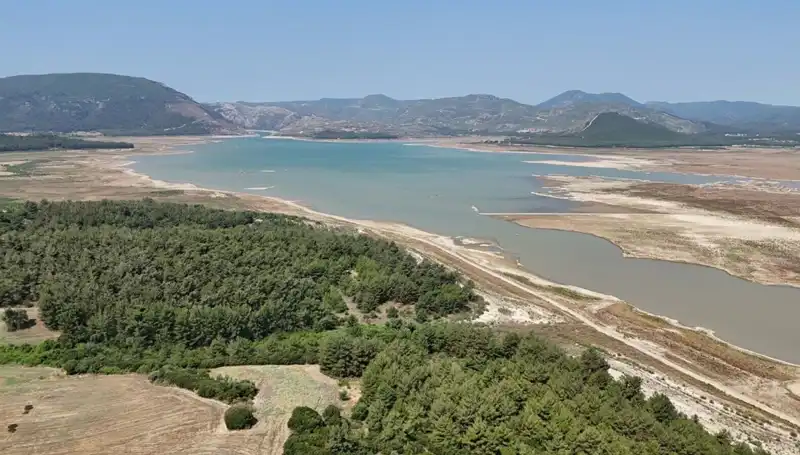 İzmir'de Güvenlik Tehditleri Artıyor: Geçtiğimiz Yıla Göre Yüzde 50 Düşüş