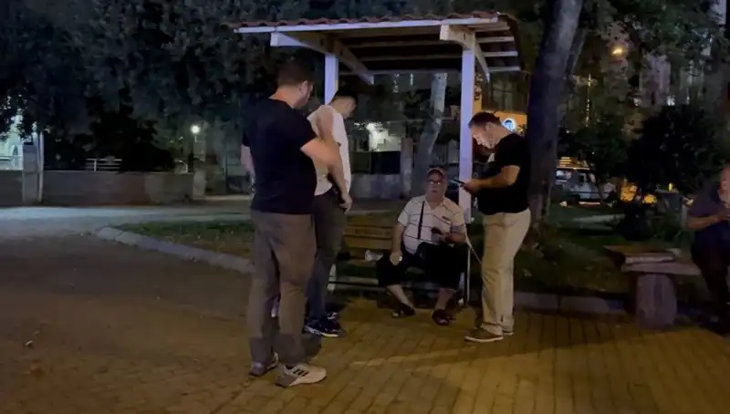 Kısmı Görme Kaybı Olan Adamın Telefonu Çalındı! Olayın Detayları Şaşırttı