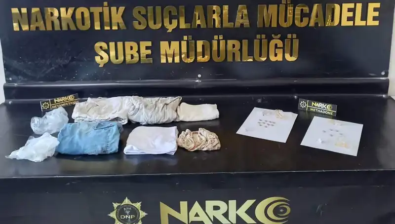 Midesinden Kapsül Kapsül Uyuşturucu Çıkan Şahıs Şok Etkisi Yarattı!