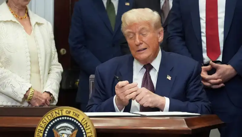 Trump’tan Beyaz Saray’a Lüks Dokunuş: 200 Milyon Dolar Yenileme Projesi