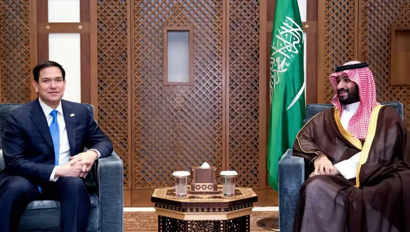 ABD'den Suudi Arabistan'a Stratejik 100 Milyar Dolarlık Silah Paketi