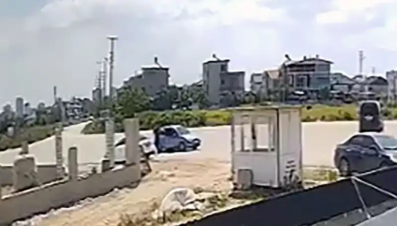 Park Halindeki Otomobillerden 450 Bin Lira Çaldılar: Olayın Detayları Neler?