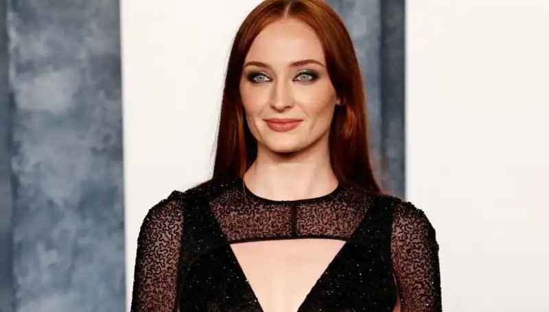 Sophie Turner'ı Sinirlendiren Yorumlar: Game of Thrones'un Yıldızının Tepkisi