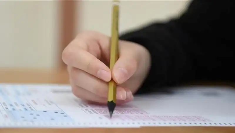 LGS Sınavında Sorular Eleme Testi Gibi: Öğrencilerin Tepkileri Neler?