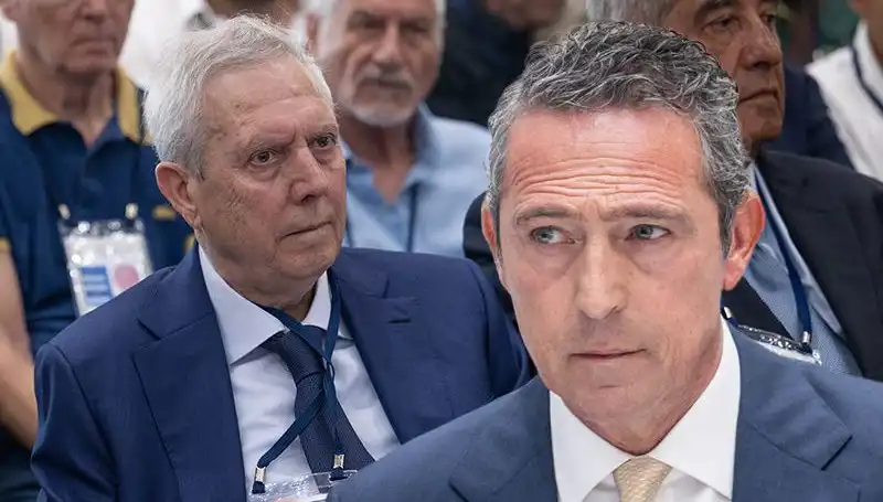 Fenerbahçe Divan Kurulu’nda Gergin Anlar: Aziz Yıldırım Adaylığını Açıkladı!