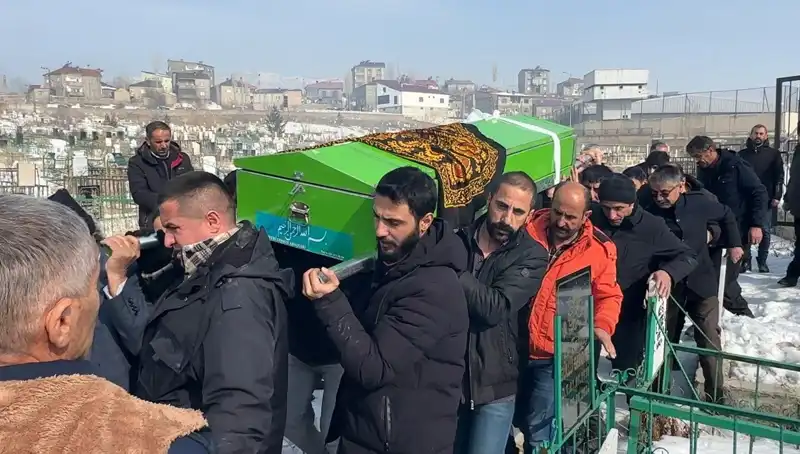 Elektrik Akımına Kapılan Genç Kızın Son Yolculuğu