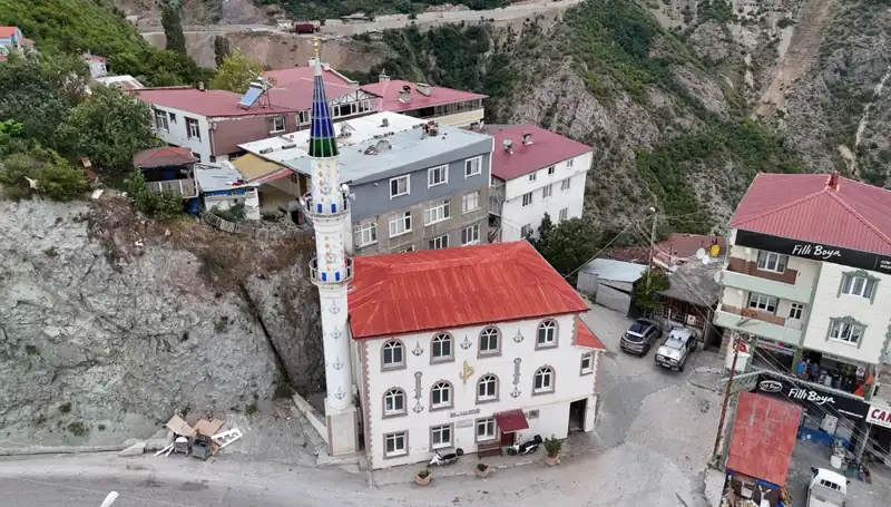 Yurt Genelinde Çelik Minare Talebi Hızla Artıyor: Nedenleri Neler?