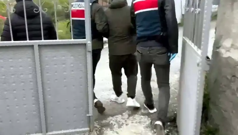 1.2 Milyar Liralık Dolandırıcılık: 139 Şüpheli Polisi Harekete Geçirdi
