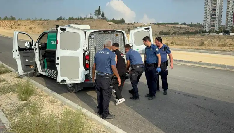 Yol Kenarında Bulunan Gizemli Ceset: Olayın Perde Arkası Ne?