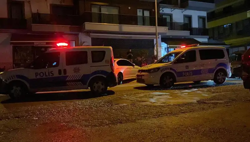 Kocaeli'de Gençler Arasında Bıçaklı Kavga: İki Genç Yaralandı
