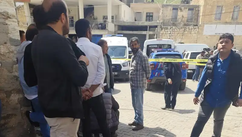 Cami Tuvaletinde Gizemli Ölüm: Boğazı Kesilmiş Bir Ceset Bulundu