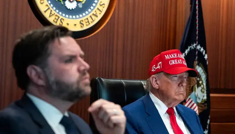 Trump’ın Azil Tasarısı Reddedildi: Politika Arenasında Yeniden Tartışma Başladı