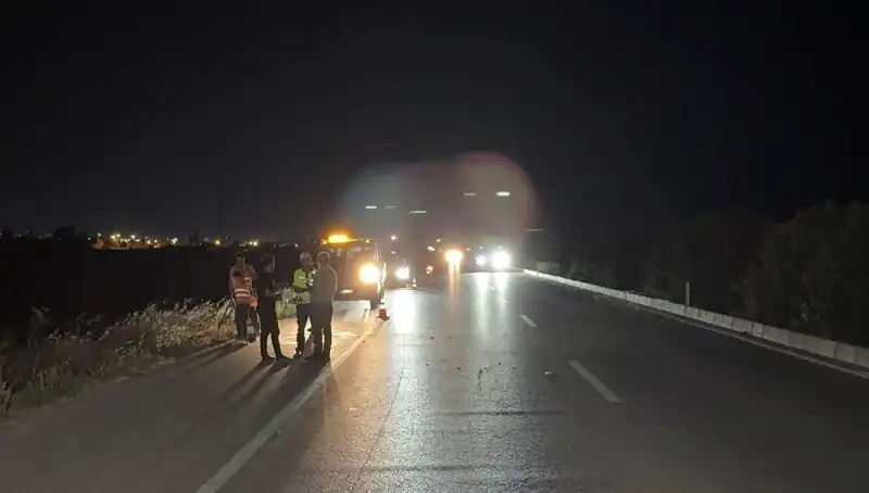 Adana’da Korkutan Zincirleme Trafik Kazası: Üç Araç Birbirine Girdi