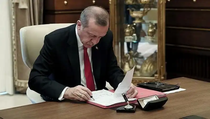 Cumhurbaşkanı'ndan Sürpriz Aff: 9 Hükümlünün Ceza Süresi Kısa Sürede İtibarsızlaştırıldı