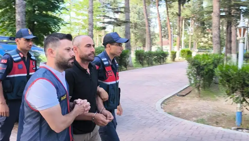 140 Hırsızlık Olayı Şok Etti: 4 Şüpheliden Biri Tutuklandı