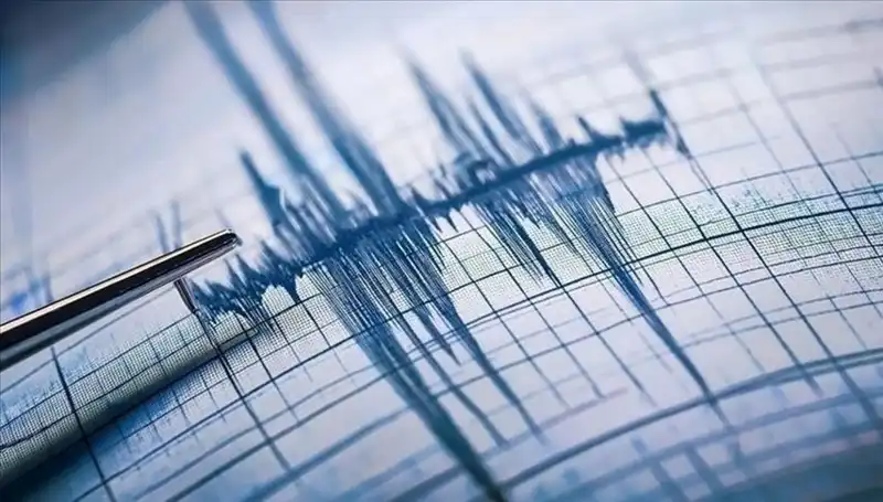 Ege Bölgesi'nde Beklenmedik Deprem: 3.0 Büyüklüğünde Şok Yaşandı
