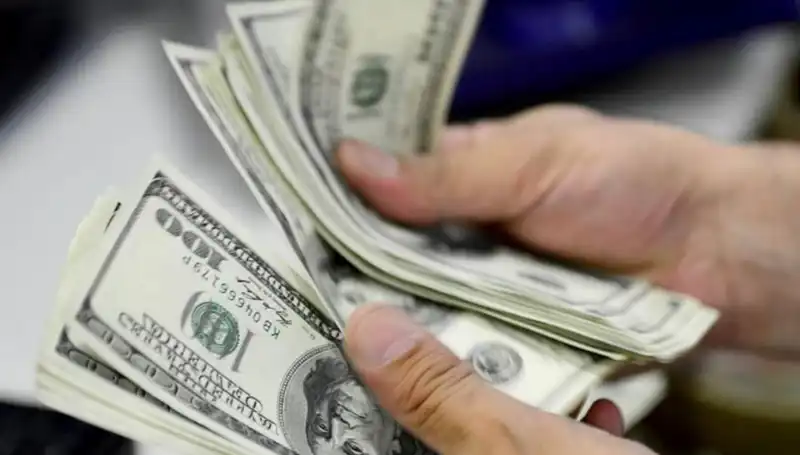 29 Nisan 2025 Dolar ve Euro Kurları: Ekonomi Yaşanıyor!