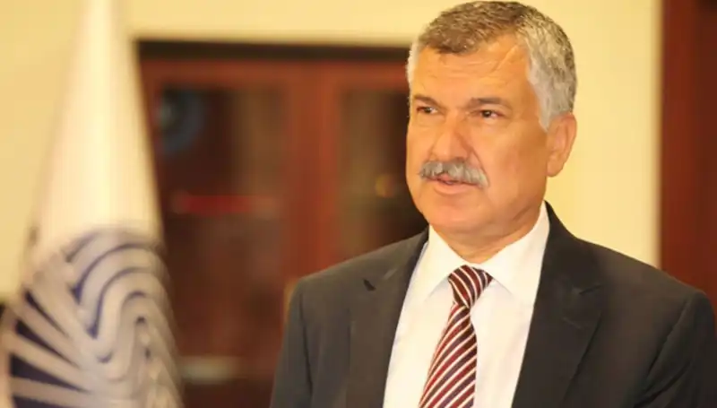 Zeydan Karalar: Adana'nın Dinamik Belediye Başkanı'nın Hayat Hikayesi