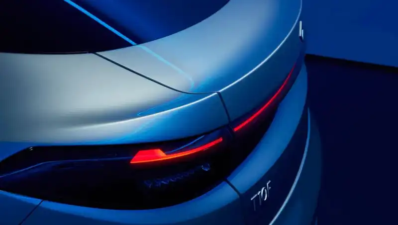Togg'un Yeni Sedan Modeli Turuncu Devrim: Yolda Hepsi Değişecek!