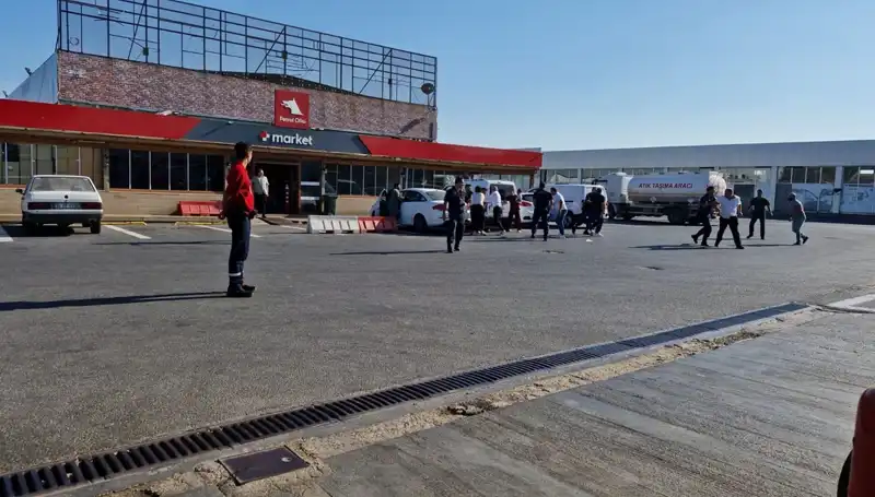İki Aile Arasında Patlayan Kavga Akaryakıt İstasyonunu Karıştırdı