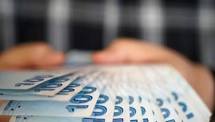 Emekli Promosyon Kampanyaları 2025: Bankalardan Yüzde 100'e Varan Artışlar!
